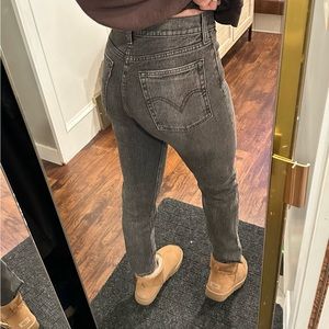 Levi Wedgie Jean